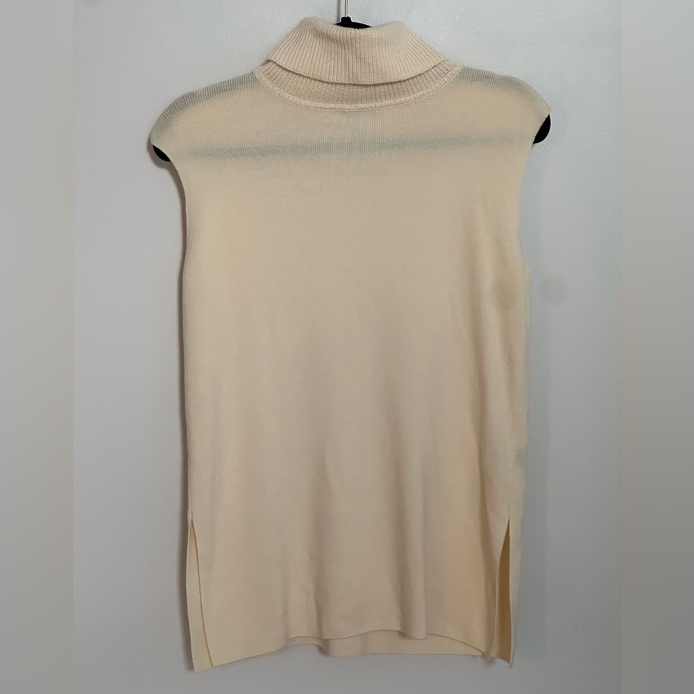 Bloomingdale’s Sleeveless Wool Turtleneck Tank